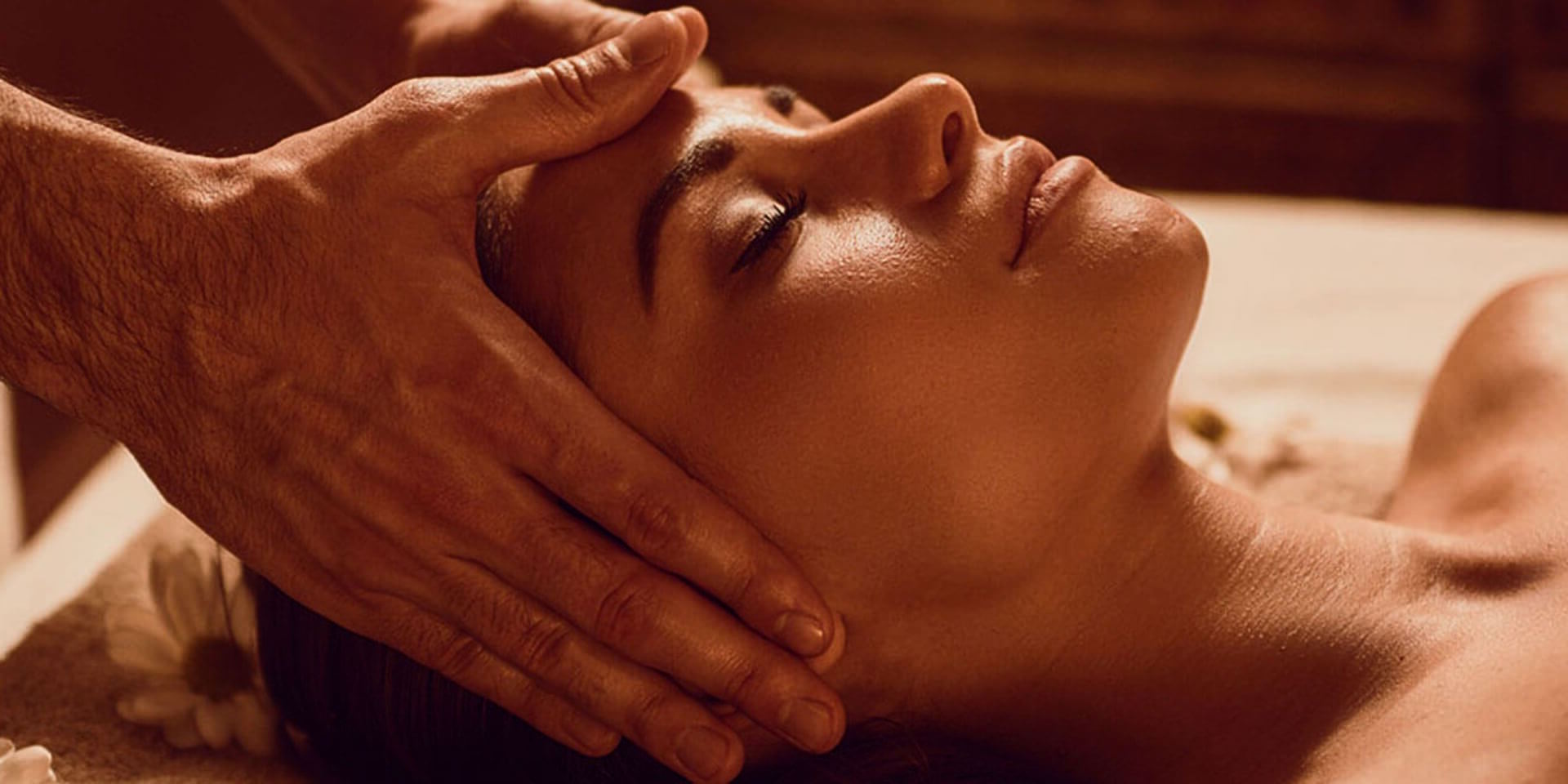 Hair Spa Day: Indulge in Luxurious Treatments for a Home Retreat