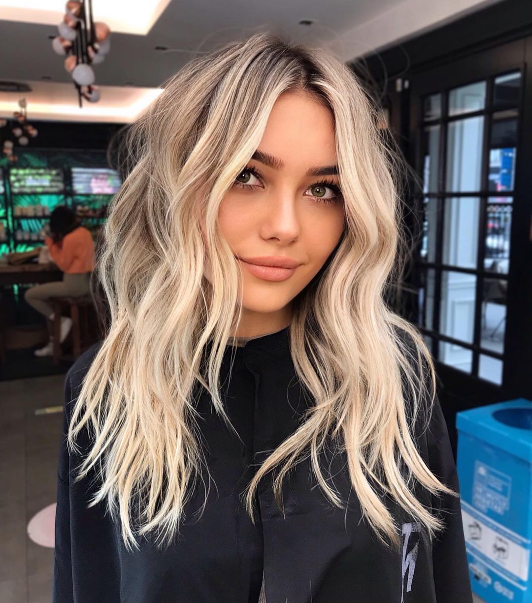 Cute Vivid Blonde Balayage