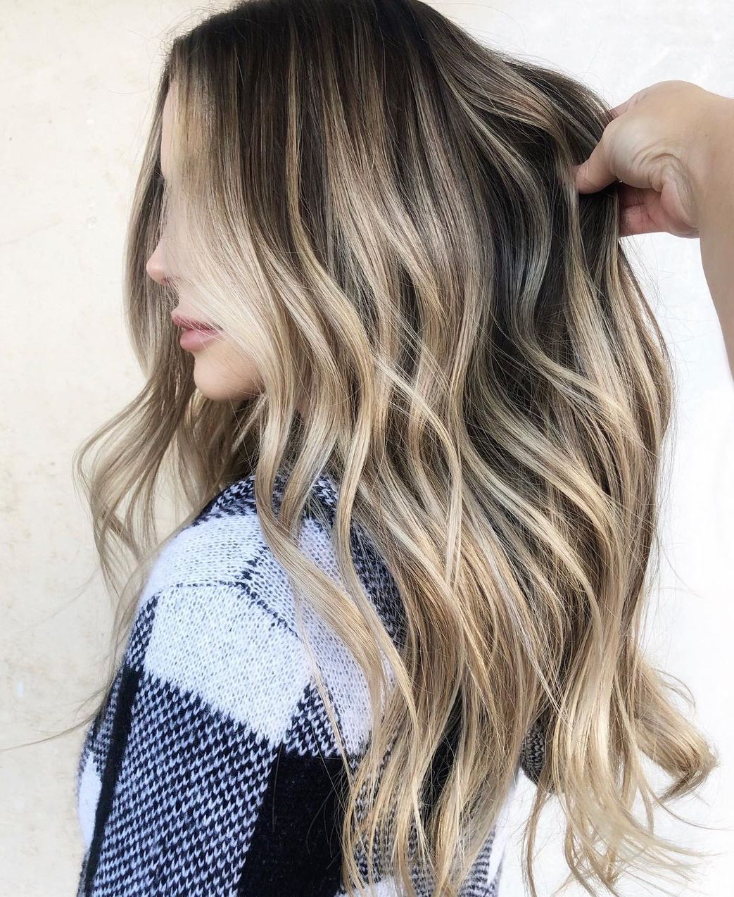 Cool-Tone Metallic Blonde Highlights