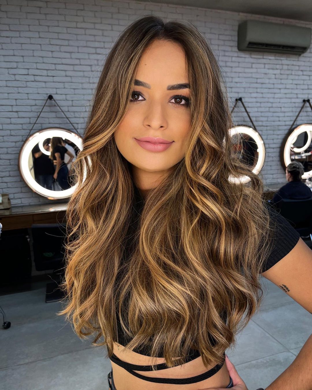 Cute Scattered Golden Highlights