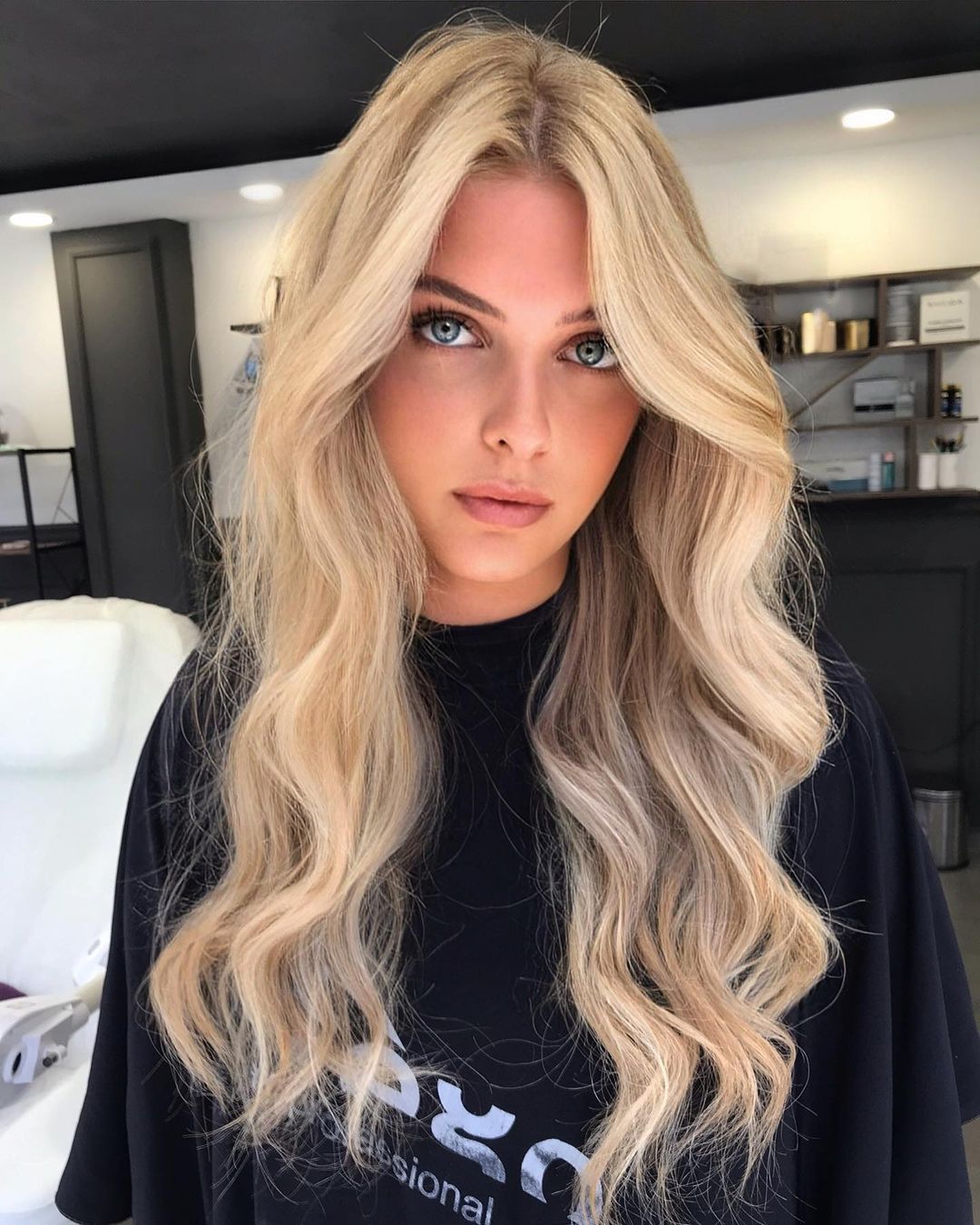 Light Warm Blonde Hair with Ash Underlayer